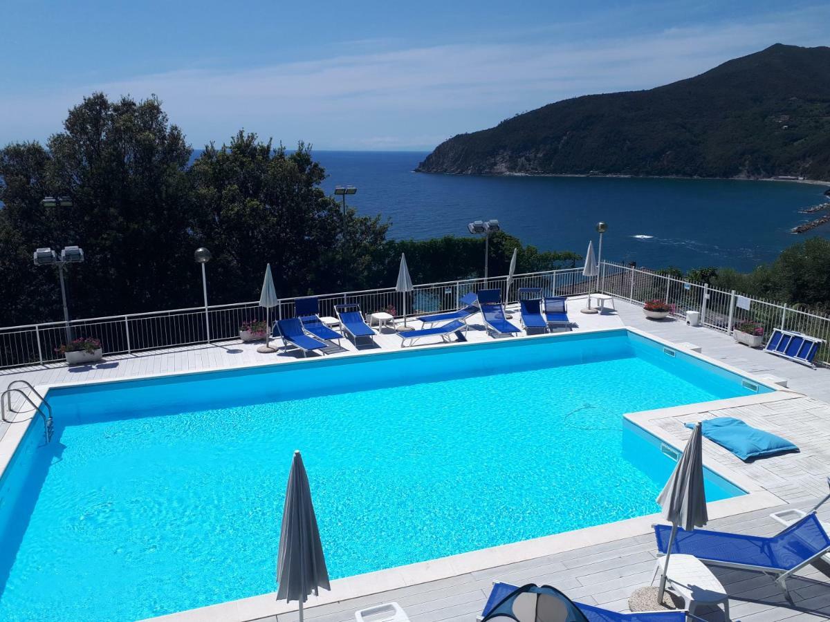 Appartamenti Enrica With Amazing View モネーリア エクステリア 写真