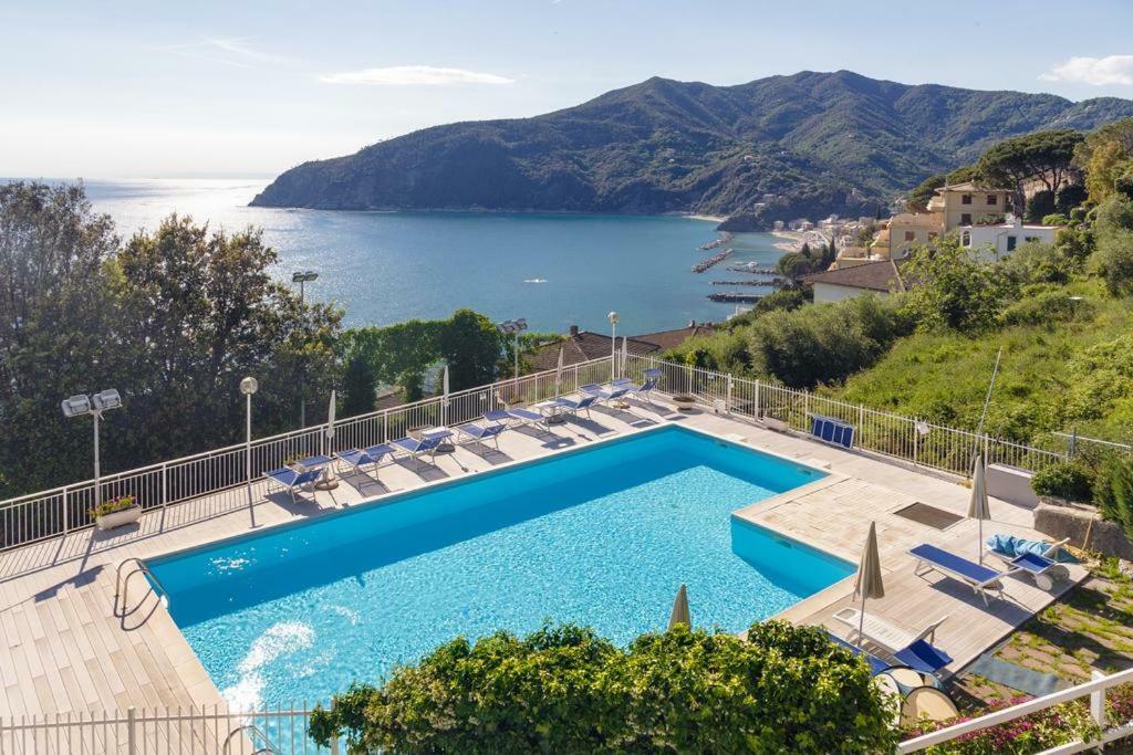Appartamenti Enrica With Amazing View モネーリア エクステリア 写真