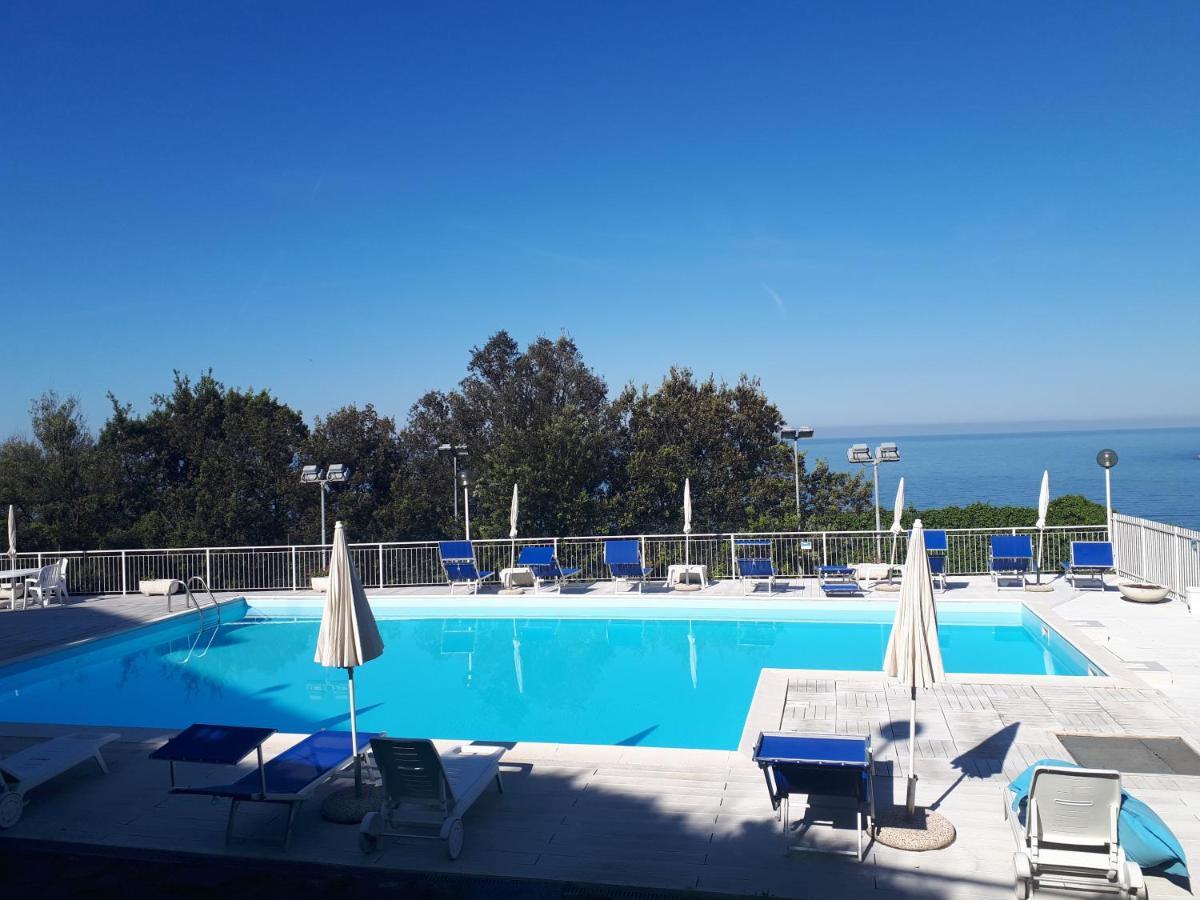 Appartamenti Enrica With Amazing View モネーリア エクステリア 写真